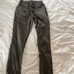 Cotopaxi women’s ripstop olive pants XS